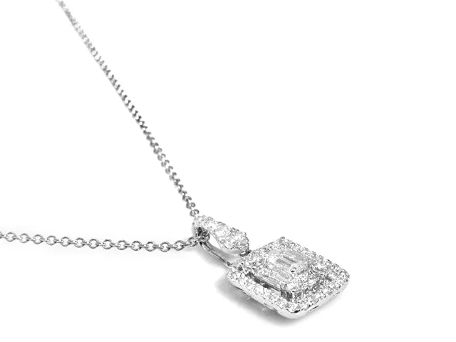 ﻿﻿0.82ct tw Ladies Diamond Pendant with Chain Necklace