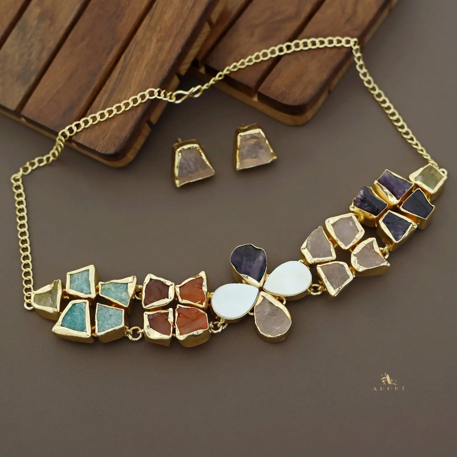 Adina 2 Layer Raw Stone   MOP Choker With Earring