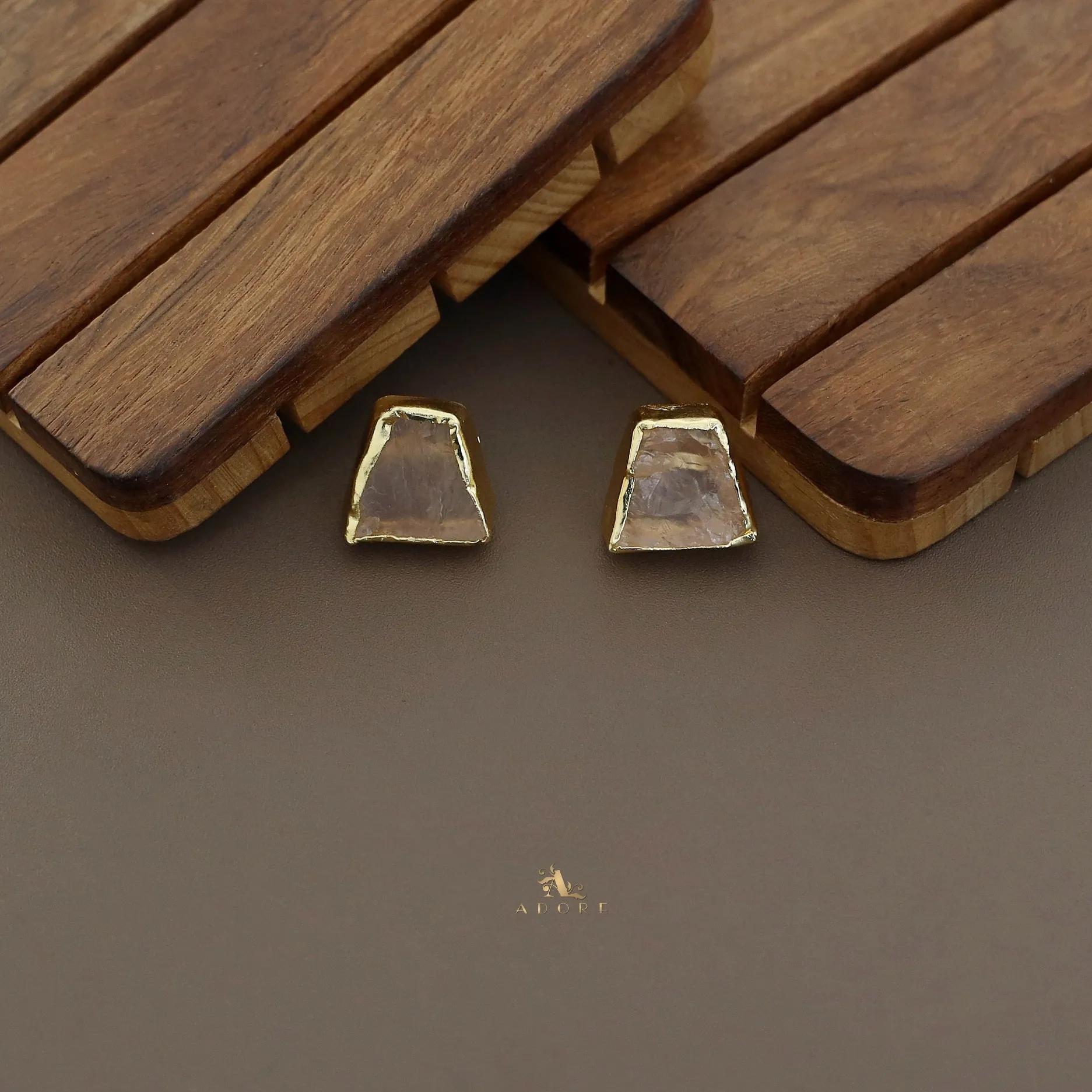 Adina 2 Layer Raw Stone   MOP Choker With Earring