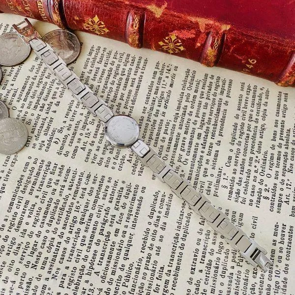 Bulova Mother of Pearl Quartz Watch Women Vintage Bracelet Cocktail Watch Crystal