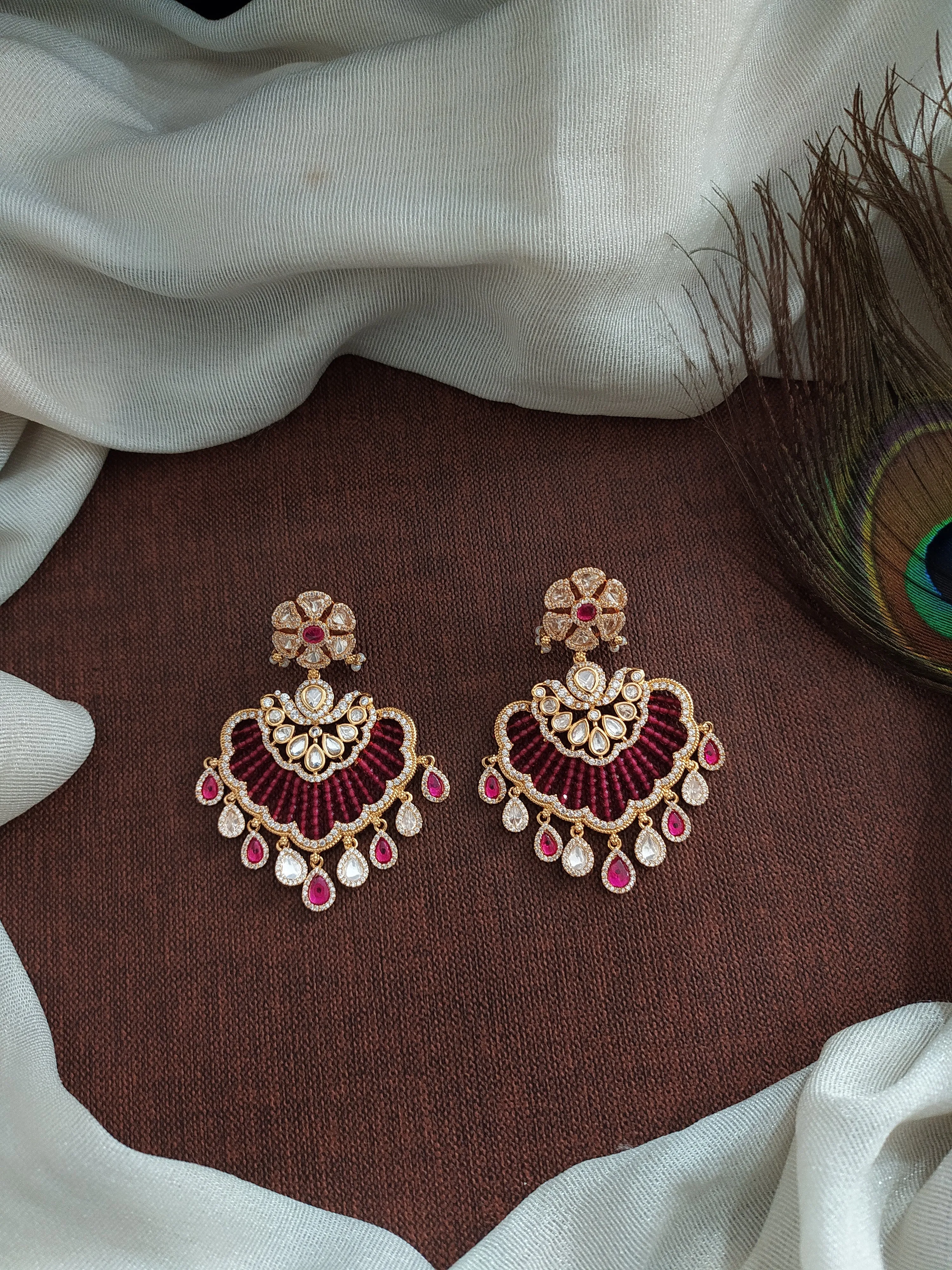 Floral Elegance: Uncut Stones Polki Kundan Earrings