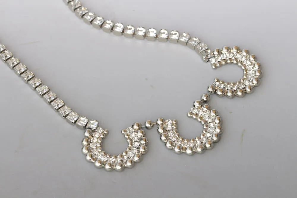 GOLD CHOKER NECKLACE