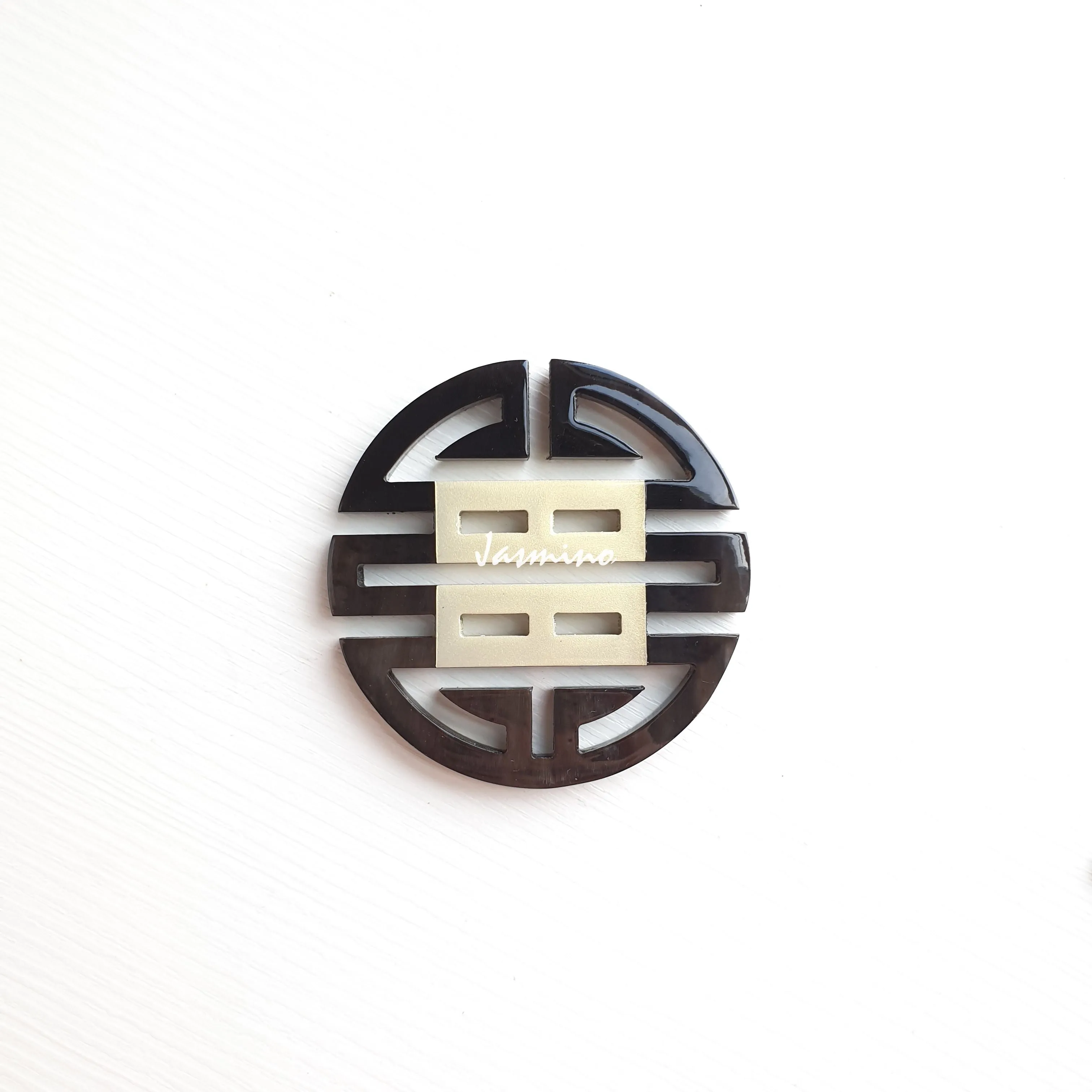Handmade Circular Pendant J17443, Made by Natural Buffalo Horn and Lacquer