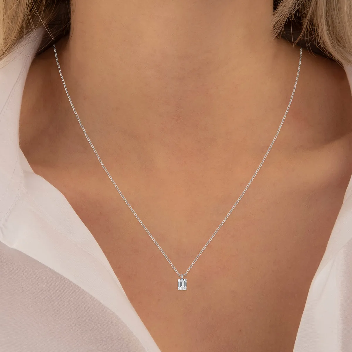 Lab Grown 1/4 Carat Emerald Solitaire Diamond Pendant In 14K White Gold