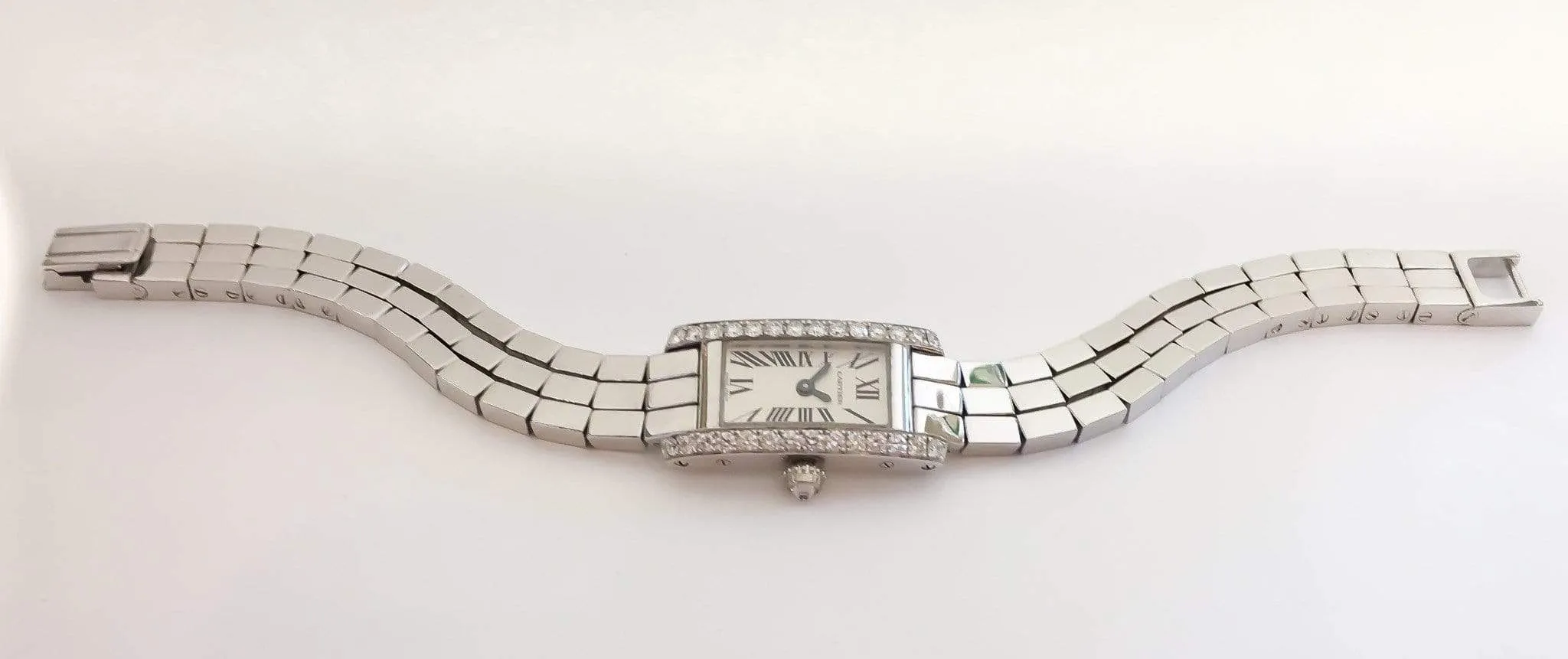 Pre-Owned Lanieres Allongee Cartier 18K White Gold Diamond Case Quartz Watch W15364W3 Pre-Owned