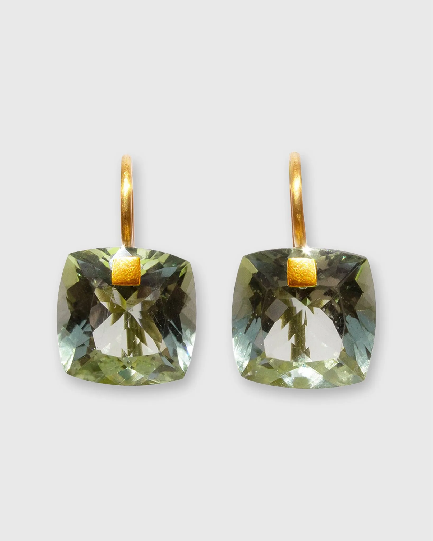 Small Summer Earrings in Green Quartz