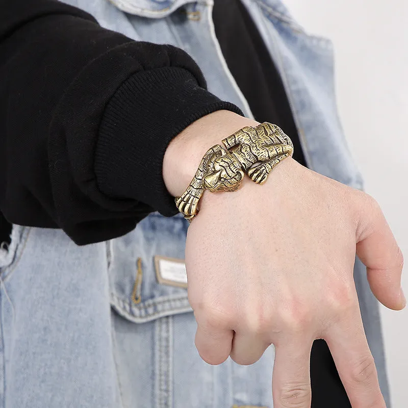 Vintage-Inspired Golden Tiger Titanium Steel Bracelet for Men - Trendy Internet Celebrity Jewelry