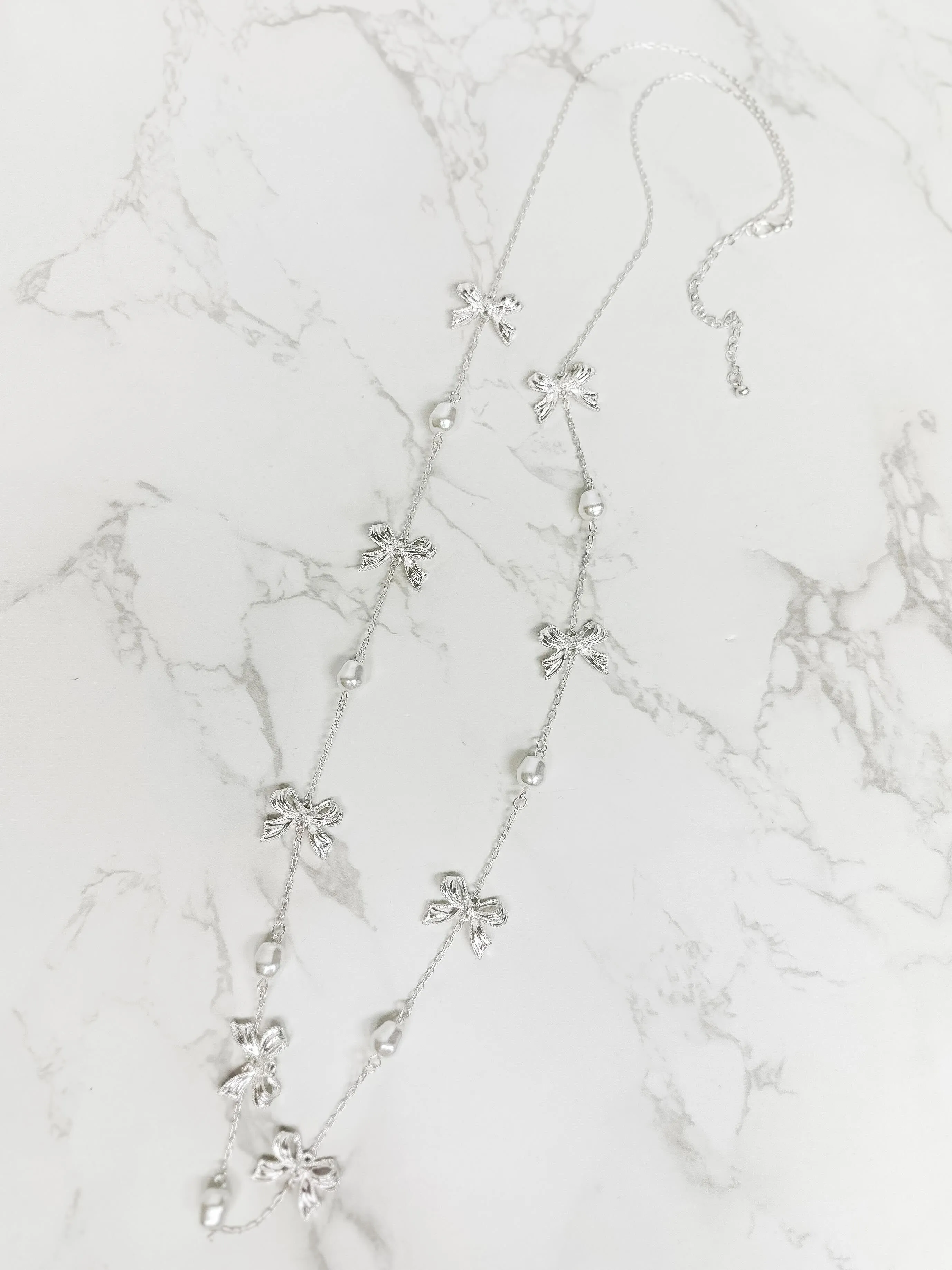 Vintage Silver Bow Long Necklace